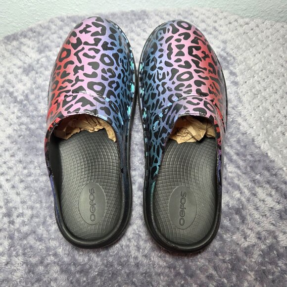 Like New - OOFOS OOclog Limited Edition Rainbow Leopard – Size: 7 (Women’s) - Picture 6 of 9